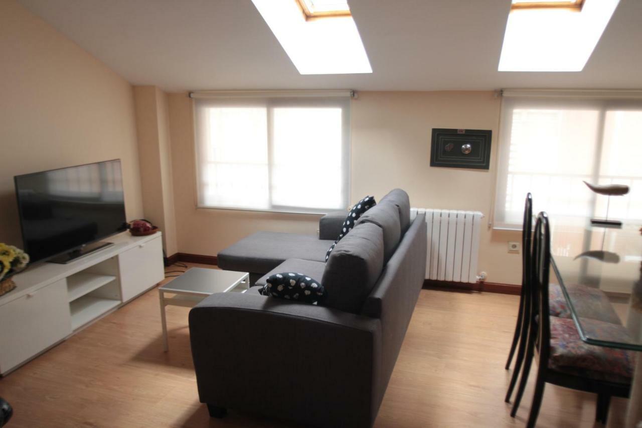 Apartamento EMILIA -Claudio Moyano Valladolid Exterior foto